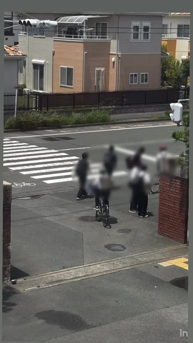 あっという間に１学期が終わりました。これから、３年生は進路を決定する夏休みとなります。１年生は入学してこの4ヶ月間はどうだったんだろう？２年生は部活の主軸となって、みんなを引っ張っていく夏になりますね。
そういえば、学校の近くにお店ができました。夏休みの学校帰りに、ふと休憩するには良い場所だから、寄ってみるといいと思います👍
数えたら40日間の夏休み☀️経験値をたっぷり上げて次のステージへ進もう！
#新居高校
#静岡県西部地区公立高校 
#普通科コース制
#総合学科ライク
#リベラ 
#いろどりや
#エルエルビー